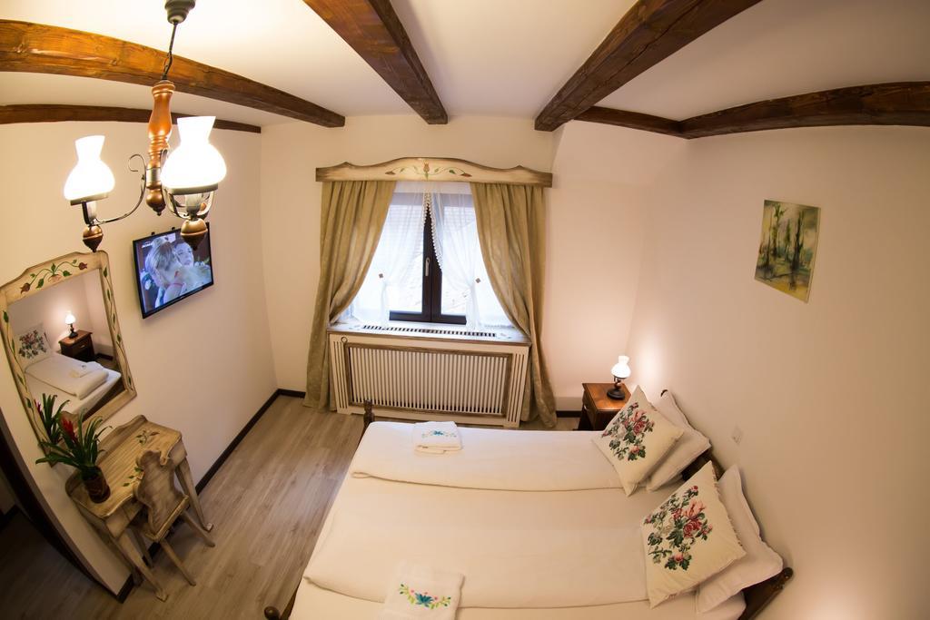 Отель Casa Stefania Телмачу Номер фото