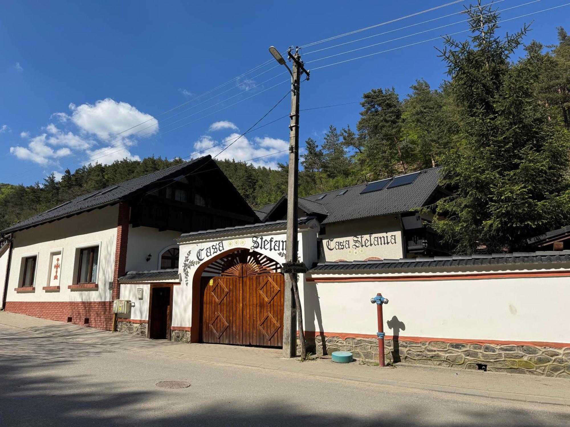 Отель Casa Stefania Телмачу Экстерьер фото