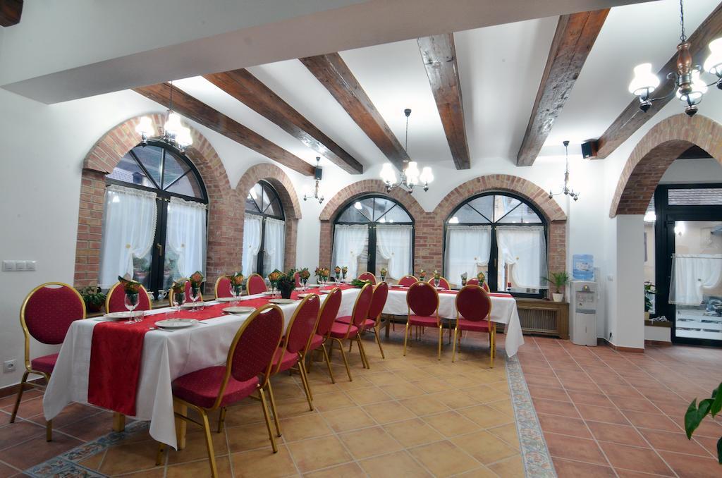 Отель Casa Stefania Телмачу Экстерьер фото
